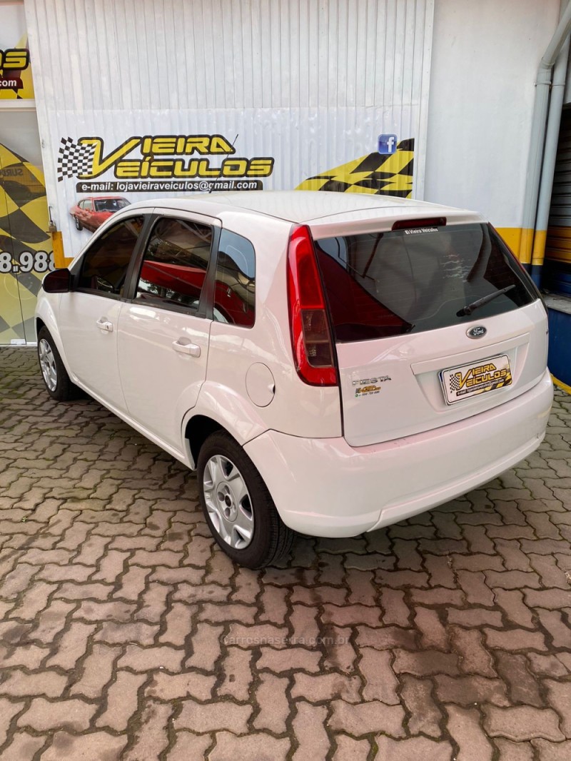 FIESTA 1.6 ROCAM HATCH 8V FLEX 4P MANUAL - 2014 - MONTENEGRO