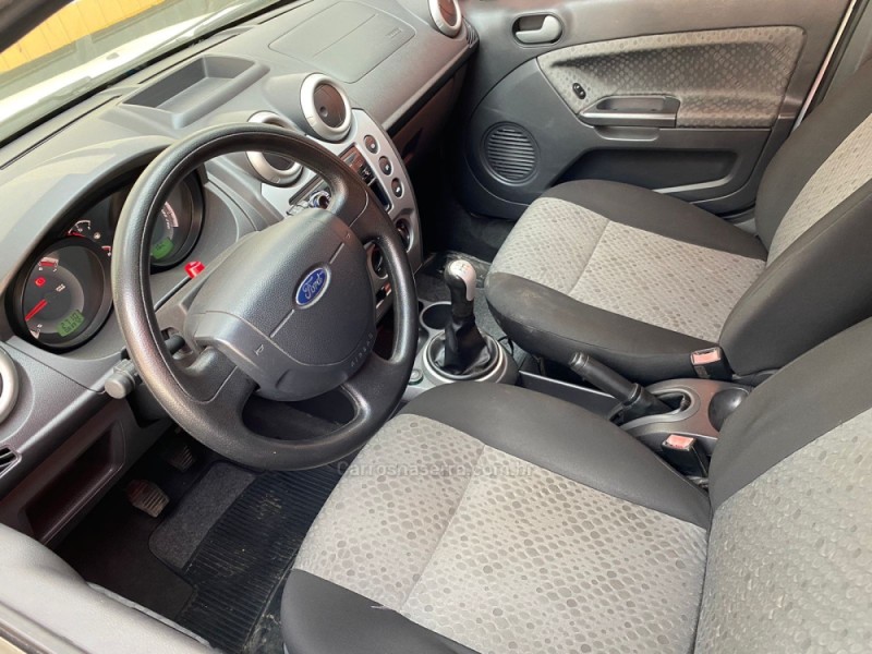 FIESTA 1.6 ROCAM HATCH 8V FLEX 4P MANUAL - 2014 - MONTENEGRO