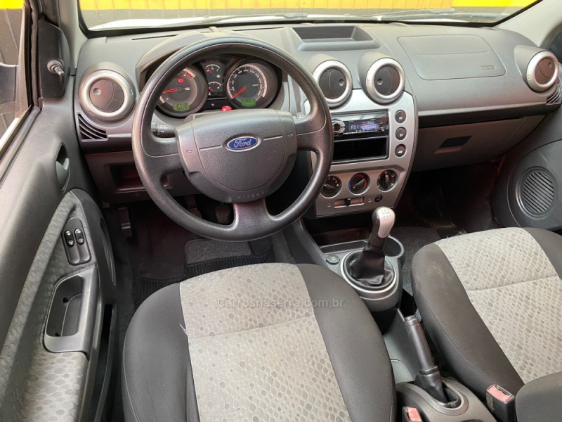 FIESTA 1.6 ROCAM HATCH 8V FLEX 4P MANUAL - 2014 - MONTENEGRO