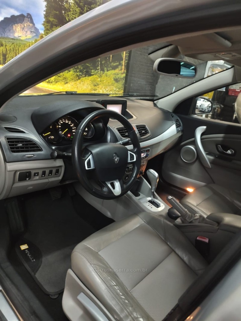 FLUENCE 2.0 PRIVILÉGE 16V FLEX 4P AUTOMÁTICO - 2012 - CAXIAS DO SUL