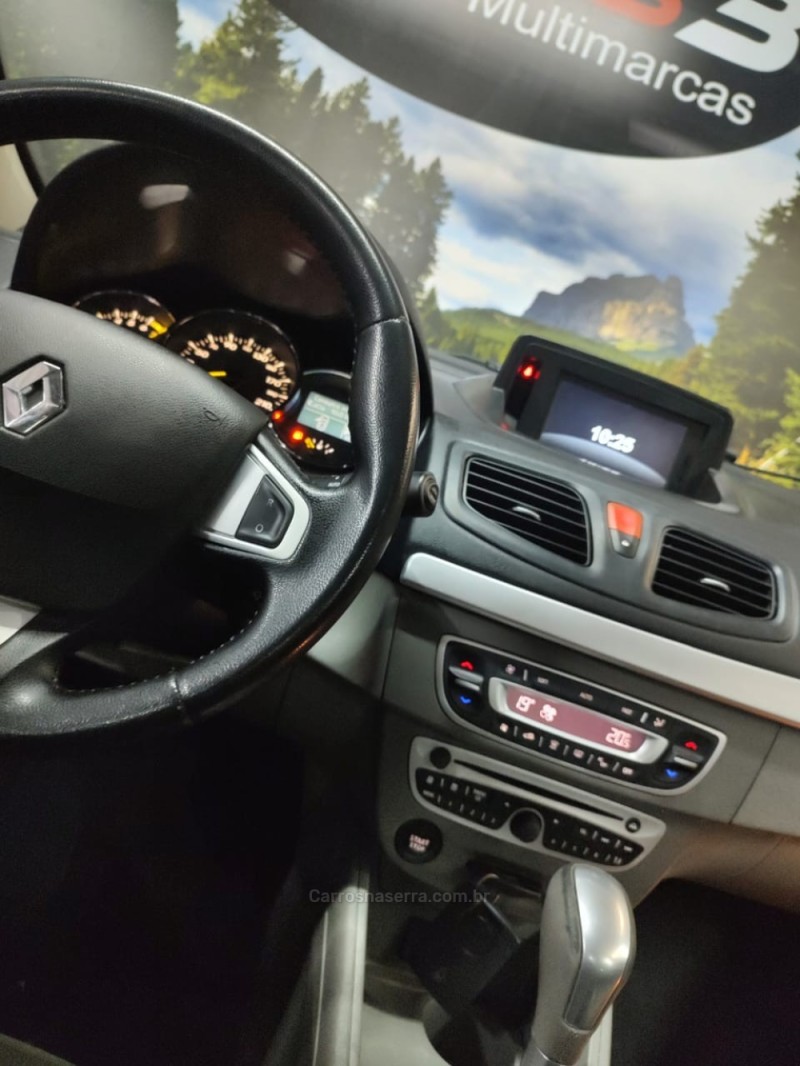 FLUENCE 2.0 PRIVILÉGE 16V FLEX 4P AUTOMÁTICO - 2012 - CAXIAS DO SUL