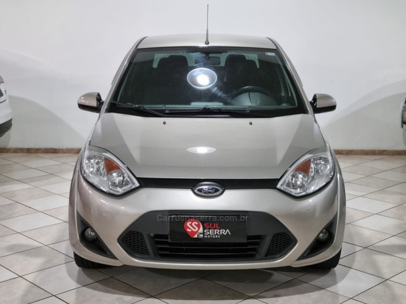 FIESTA 1.6 MPI CLASS SEDAN 8V FLEX 4P MANUAL - 2011 - CAXIAS DO SUL