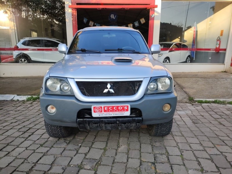 L200  2.5 GLS 4X4 CD 8V DIESEL 4P MANUAL  - 2010 - GUAPORé