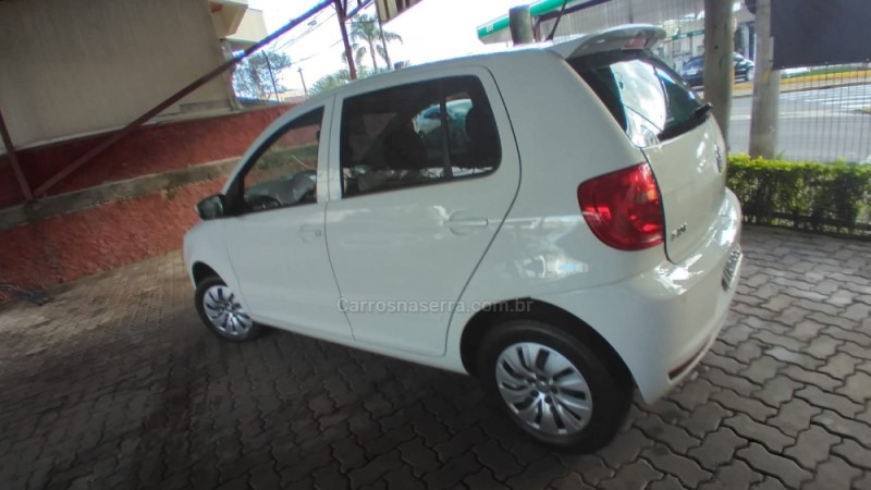 FOX 1.0 MI BLUEMOTION 8V FLEX 4P MANUAL - 2014 - CAXIAS DO SUL