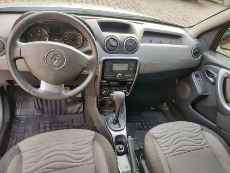 DUSTER 2.0 TECH ROAD 4X2 16V FLEX 4P AUTOMÁTICO - 2015 - GUAPORé