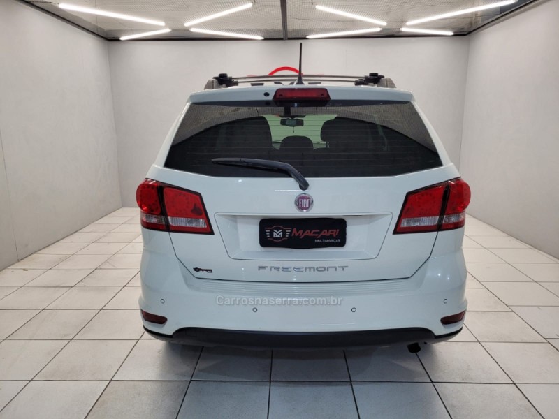 FREEMONT 2.4 PRECISION 16V GASOLINA 4P AUTOMÁTICO - 2012 - CAXIAS DO SUL