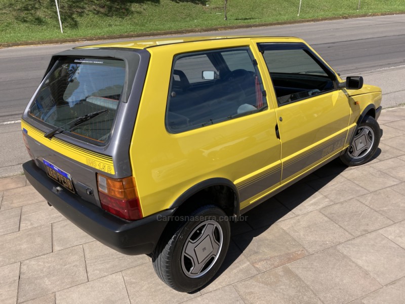 UNO 1.5 R 8V GASOLINA 2P MANUAL - 1989 - CAXIAS DO SUL