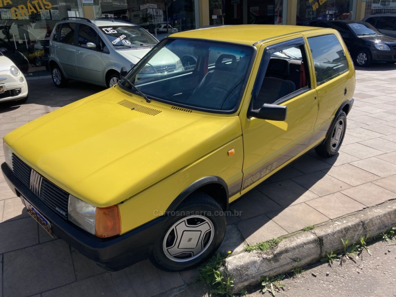 UNO 1.5 R 8V GASOLINA 2P MANUAL - 1989 - CAXIAS DO SUL