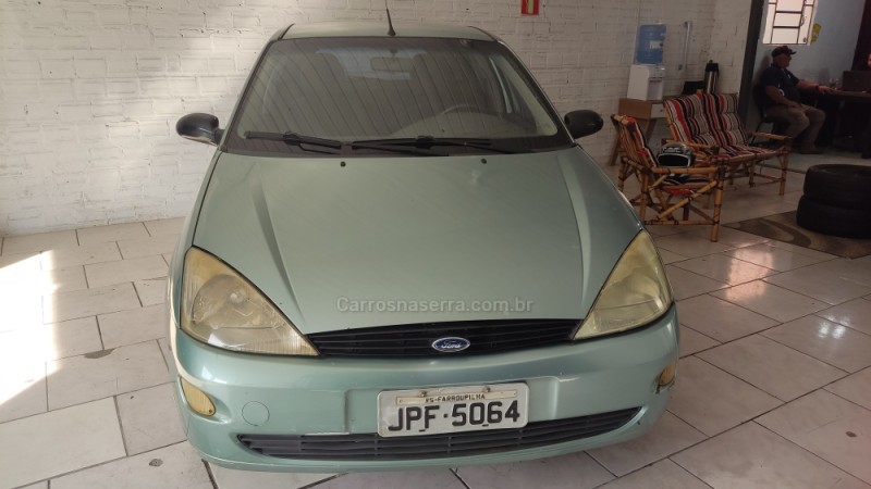 focus 1.8 16v gasolina 4p manual 2001 caxias do sul