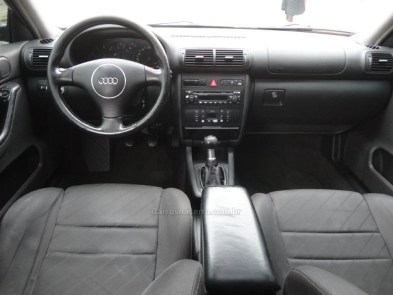 A3 1.8 20V GASOLINA 4P MANUAL - 2002 - BENTO GONçALVES