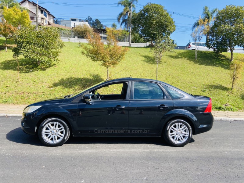 FOCUS 2.0 GHIA SEDAN 16V GASOLINA 4P AUTOMÁTICO - 2009 - BENTO GONçALVES