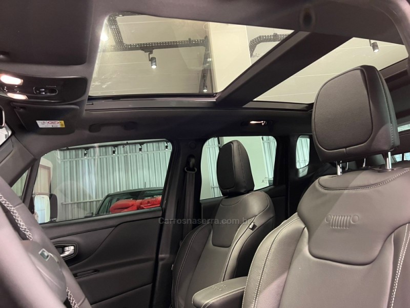 RENEGADE 1.3 S T270 16V TURBO FLEX 4X4 4P AUTOMÁTICO - 2022 - FLORES DA CUNHA