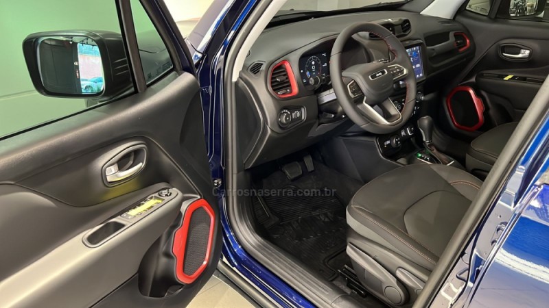 RENEGADE 1.3 TRAILHAWK T270 16V TURBO FLEX 4X4 4P AUTOMÁTICO - 2022 - FLORES DA CUNHA