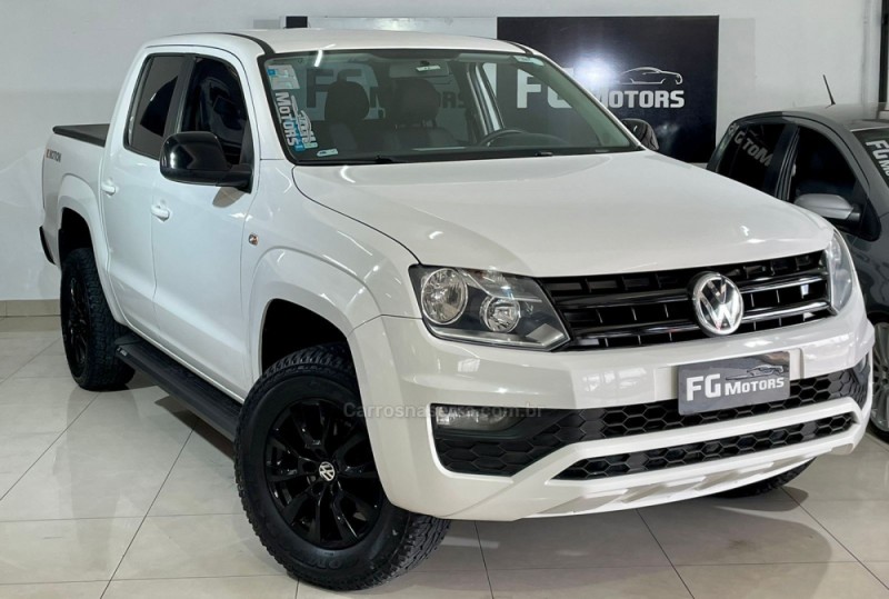 AMAROK 2.0 TRENDLINE 4X4 CD 16V TURBO INTERCOOLER DIESEL 4P MANUAL - 2018 - NOVO HAMBURGO