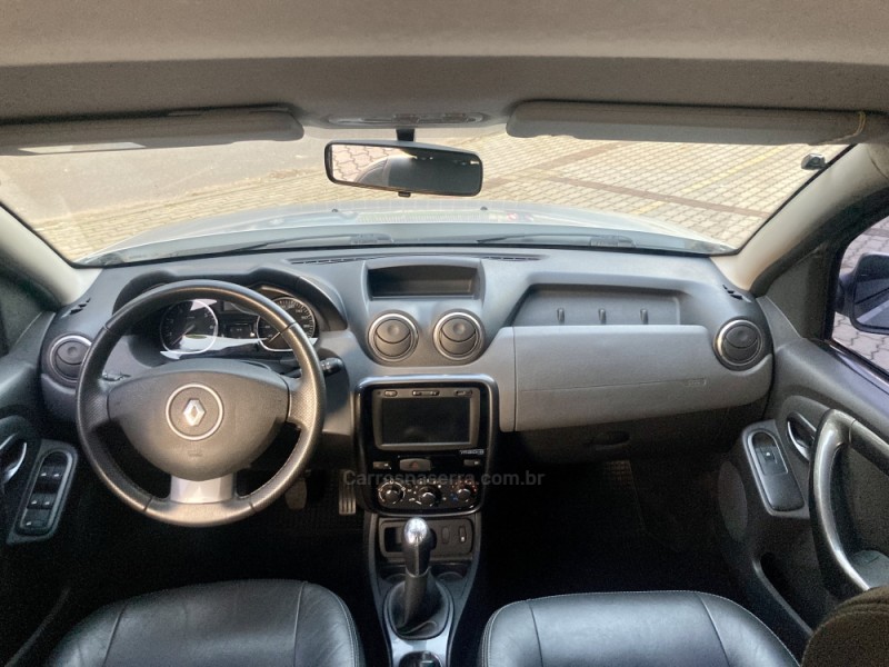 DUSTER 1.6 TECH ROAD 4X2 16V FLEX 4P MANUAL - 2013 - CAXIAS DO SUL