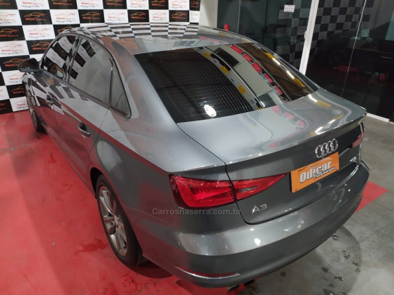 A3 1.4 TFSI S LINE LIMITED SEDAN GASOLINA 4P AUTOMÁTICO  - 2015 - CAXIAS DO SUL