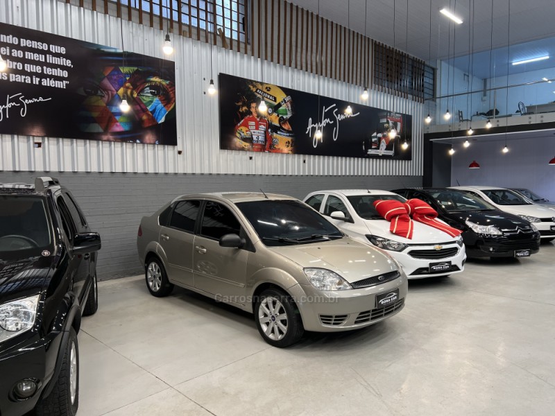 FIESTA 1.0 MPI SEDAN 8V FLEX 4P MANUAL - 2007 - CAXIAS DO SUL