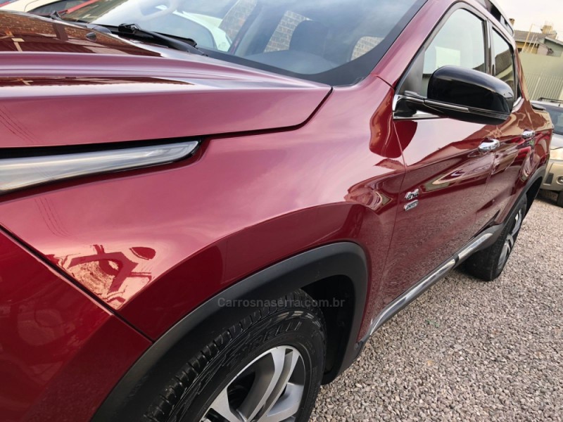 TORO 2.0 16V TURBO DIESEL VOLCANO 4WD AUTOMÁTICO - 2017 - CAXIAS DO SUL