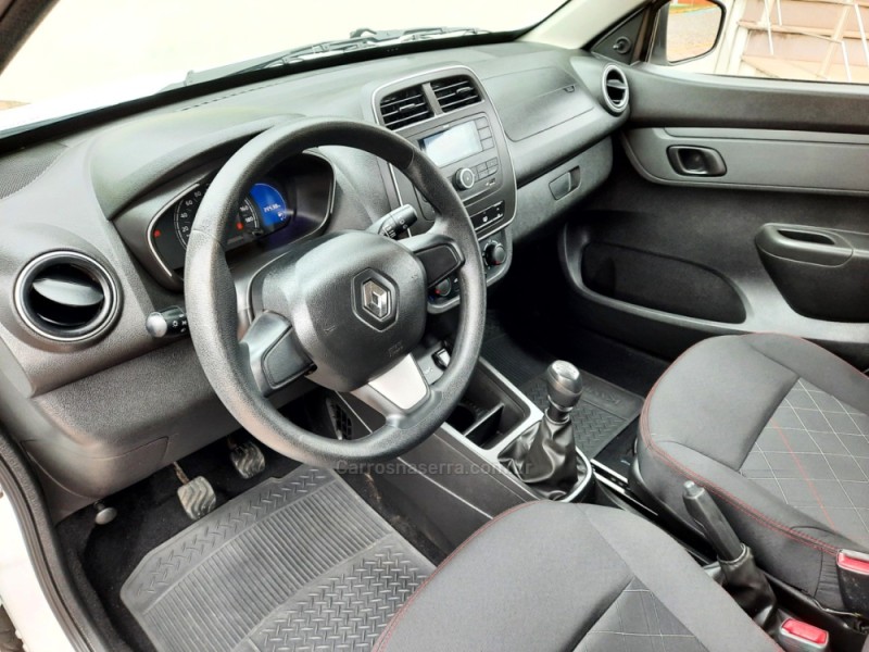 KWID 1.0 12V SCE FLEX ZEN MANUAL - 2022 - LAJEADO