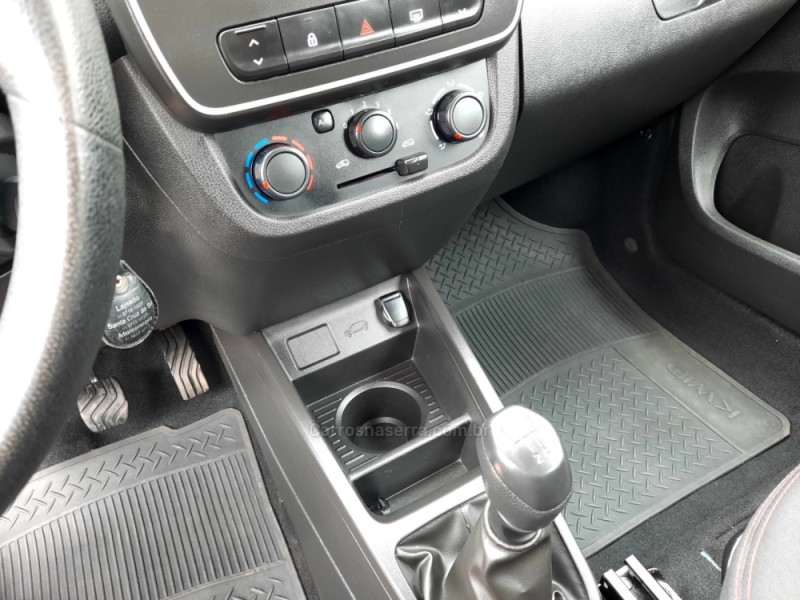 KWID 1.0 12V SCE FLEX ZEN MANUAL - 2022 - LAJEADO