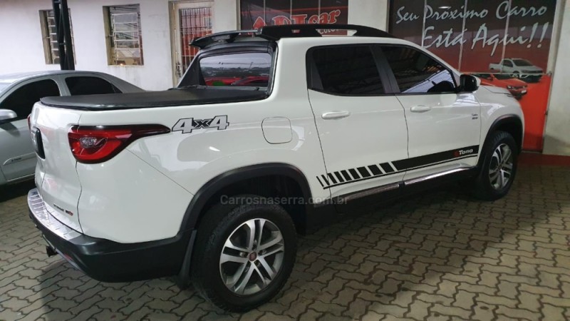 TORO 2.0 16V TURBO DIESEL FREEDOM 4WD AT9 AUTOMÁTICO - 2019 - CAXIAS DO SUL