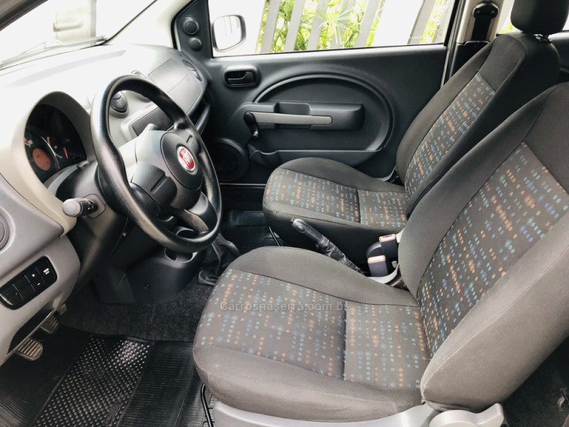 UNO 1.0 EVO VIVACE 8V FLEX 2P MANUAL - 2014 - NOVA PETRóPOLIS