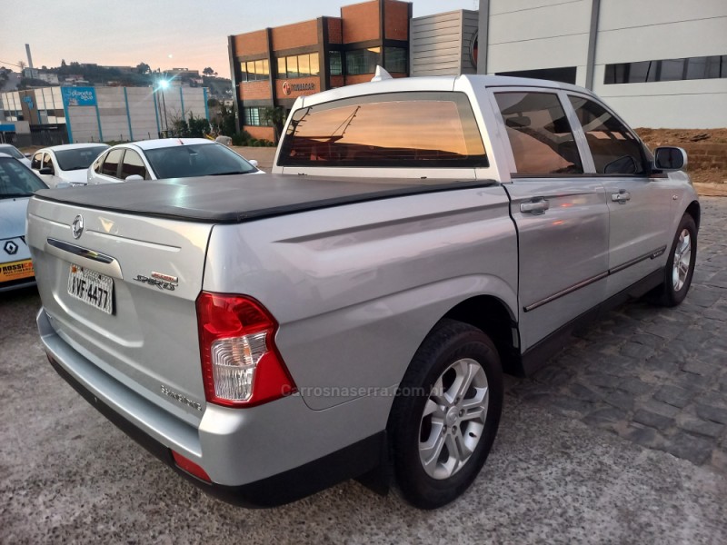 ACTYON SPORTS 2.0 GLS 4X4 CD 16V TURBO INTERCOOLER DIESEL 4P AUTOMÁTICO - 2013 - FARROUPILHA