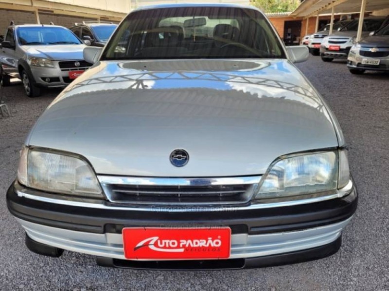 OMEGA 2.0 MPFI GLS 8V GASOLINA 4P MANUAL - 1993 - CAXIAS DO SUL
