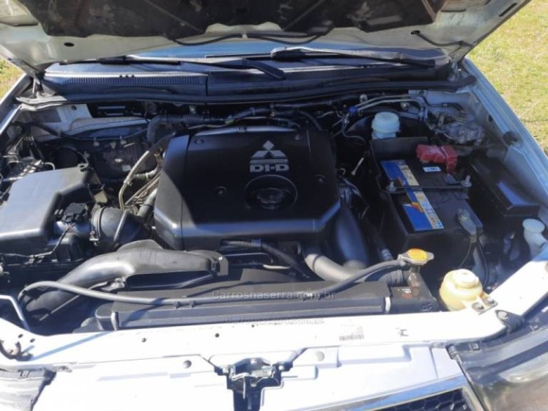 L200 TRITON 3.2 HPE 4X4 CD 16V TURBO INTERCOOLER DIESEL 4P AUTOMÁTICO - 2011 - CAXIAS DO SUL