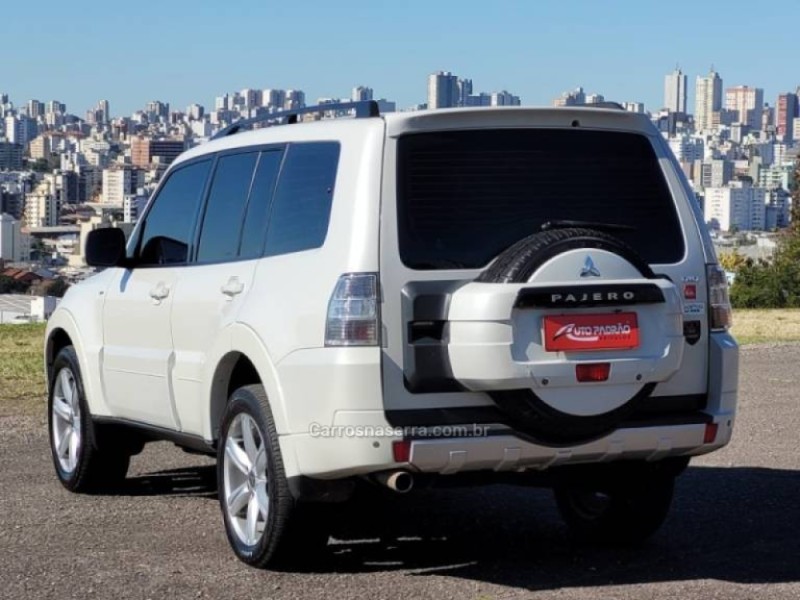 PAJERO FULL 3.2 HPE 4X4 16V TURBO INTERCOOLER DIESEL 4P AUTOMÁTICO - 2013 - CAXIAS DO SUL