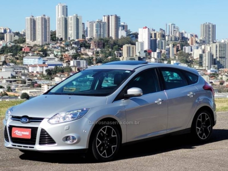 FOCUS 2.0 TITANIUM PLUS 16V FLEX 4P AUTOMÁTICO - 2014 - CAXIAS DO SUL