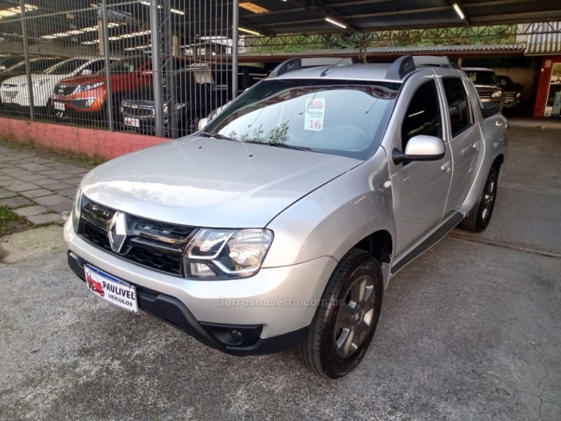 DUSTER OROCH 1.6 16V FLEX DYNAMIQUE 4P MANUAL - 2016 - CAXIAS DO SUL
