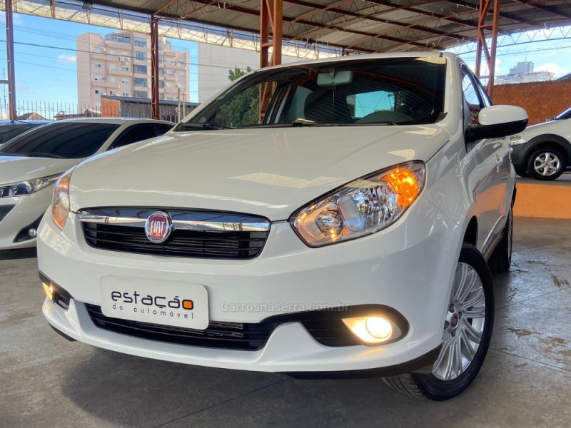 GRAND SIENA 1.6 MPI ESSENCE 16V FLEX 4P MANUAL