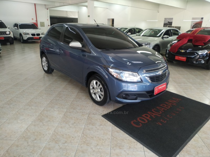 ONIX 1.0 MPFI LOLLAPALOOZA 8V FLEX 4P MANUAL - 2014 - CAXIAS DO SUL