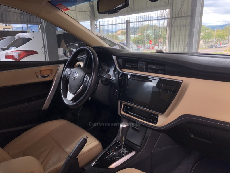COROLLA 2.0 ALTIS 16V FLEX 4P AUTOMÁTICO - 2018 - BOM PRINCíPIO