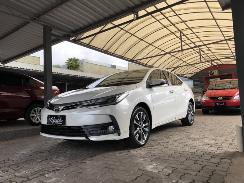 COROLLA 2.0 ALTIS 16V FLEX 4P AUTOMÁTICO - 2018 - BOM PRINCíPIO