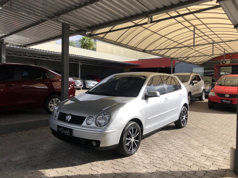 polo 1.6 mi 8v flex 4p manual 2003 bom principio