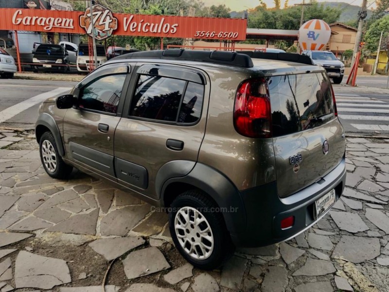 UNO 1.0 EVO WAY FIRE 8V FLEX 4P MANUAL - 2014 - TRêS COROAS