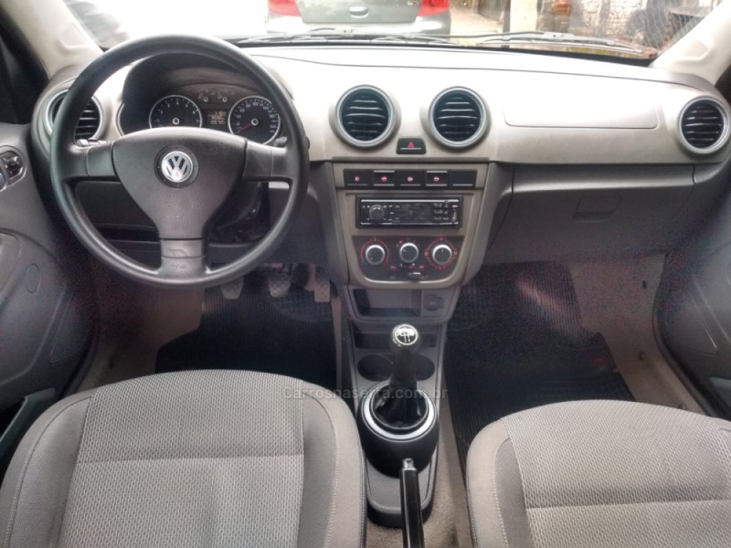 VOYAGE 1.6 MI 8V FLEX 4P MANUAL - 2011 - NOVO HAMBURGO