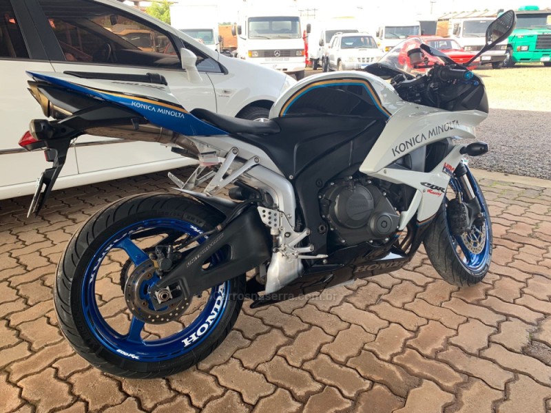 CBR 600RR ABS - 2008 - BOM PRINCíPIO