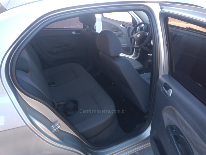 VOYAGE 1.6 MI TREND 8V FLEX 4P MANUAL - 2011 - CAXIAS DO SUL