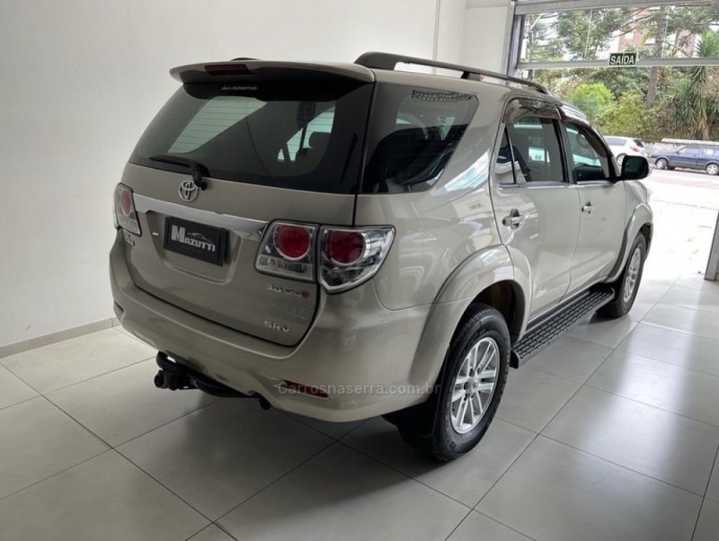 HILUX SW4 3.0 SRV 4X4 CD 16V TURBO INTERCOOLER DIESEL 4P AUTOMÁTICO - 2013 - BENTO GONçALVES
