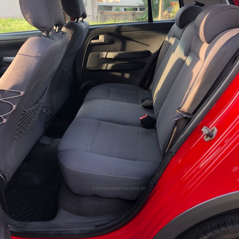 CROSSFOX 1.6 MI FLEX 8V 4P MANUAL - 2007 - PAROBé