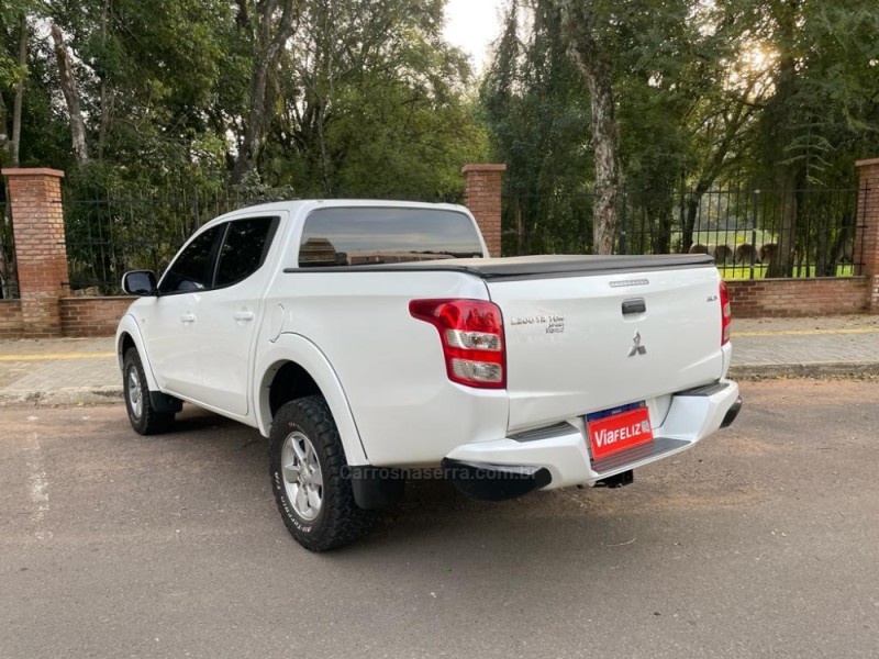L200 TRITON 2.4 GLX SPORT CD 16V DIESEL 4P MANUAL - 2018 - FELIZ