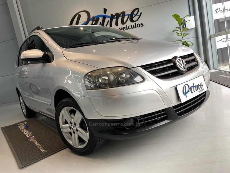 SPACEFOX 1.6 MI TREND 8V FLEX 4P MANUAL - 2010 - ESTâNCIA VELHA