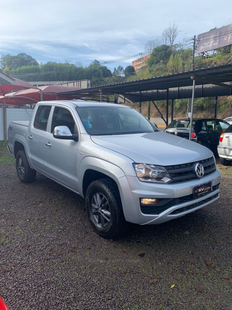 AMAROK 2.0 4X4 CD 16V TURBO INTERCOOLER DIESEL 4P MANUAL - 2019 - CARLOS BARBOSA
