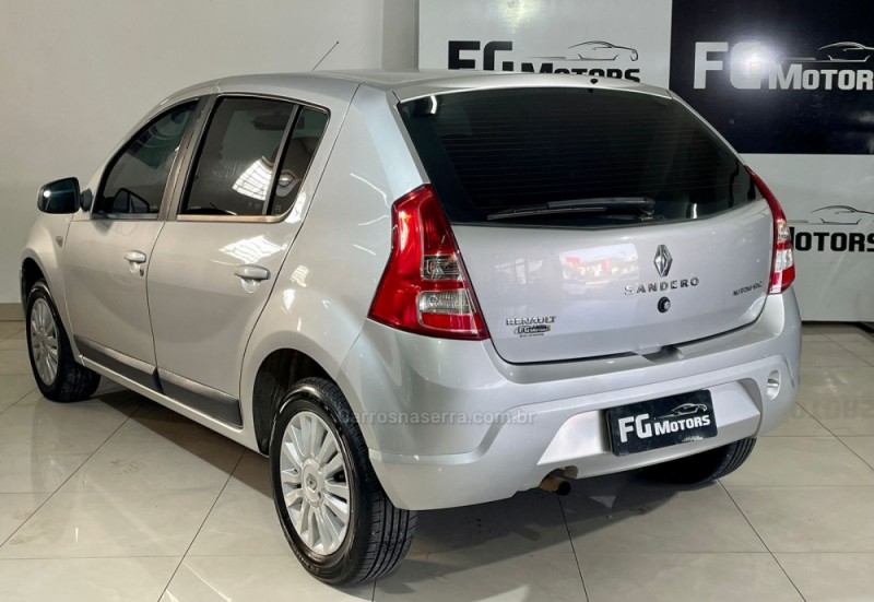 SANDERO 1.6 PRIVILÉGE 8V FLEX 4P AUTOMÁTICO - 2012 - NOVO HAMBURGO