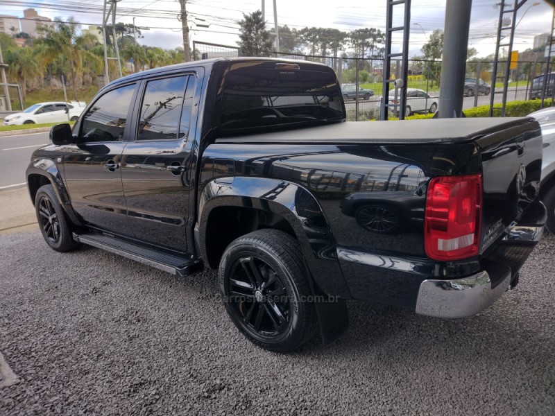 AMAROK 2.0 HIGHLINE 4X4 CD 16V TURBO INTERCOOLER DIESEL 4P AUTOMÁTICO - 2016 - CAXIAS DO SUL