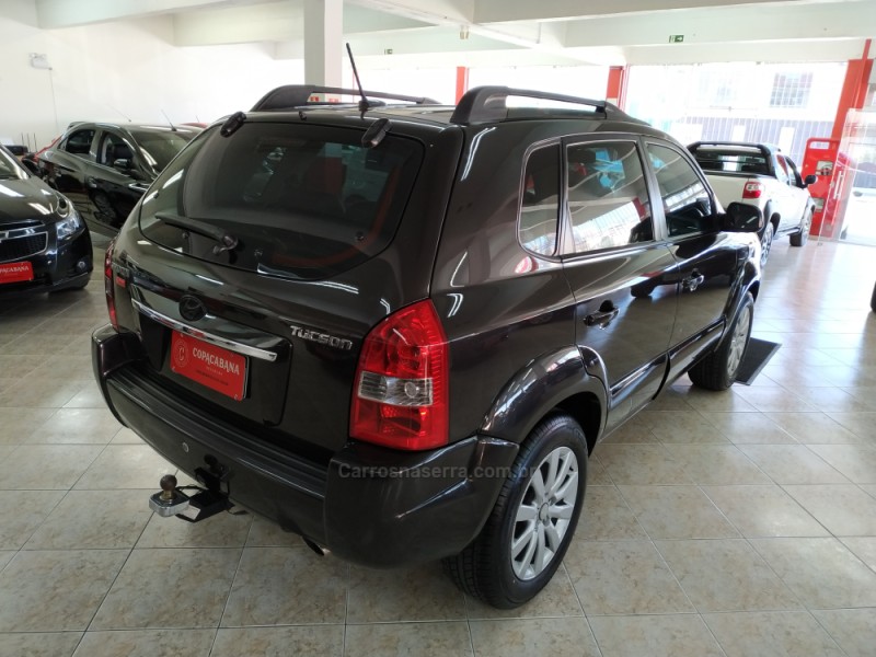 TUCSON 2.0 MPFI GLS 16V 143CV 2WD GASOLINA 4P AUTOMÁTICO - 2011 - CAXIAS DO SUL