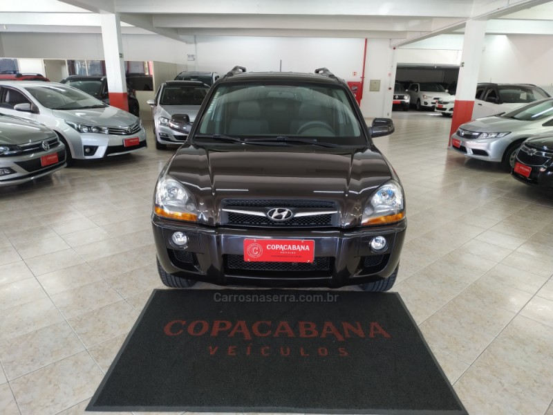 tucson 2.0 mpfi gls 16v 143cv 2wd gasolina 4p automatico 2011 caxias do sul